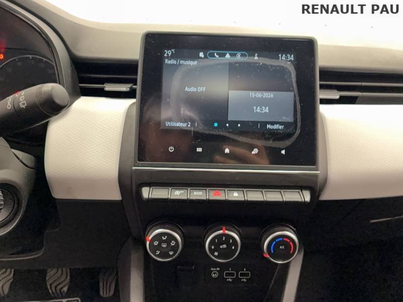 Renault Clio - Photo 15