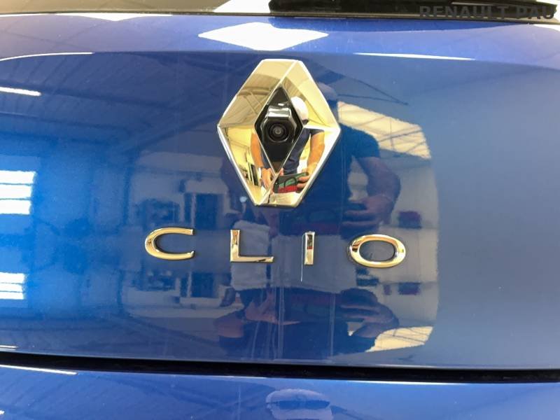 Renault Clio - Photo 25