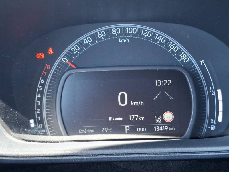 Toyota aygo x - Photo 25