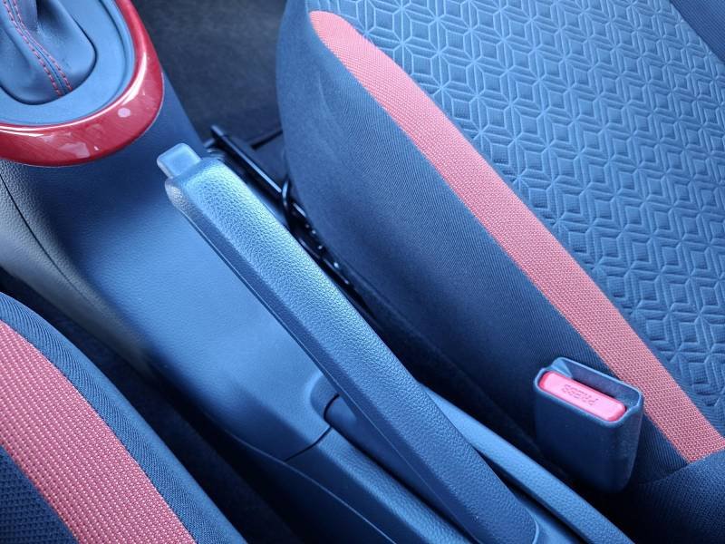 Toyota aygo x - Photo 39