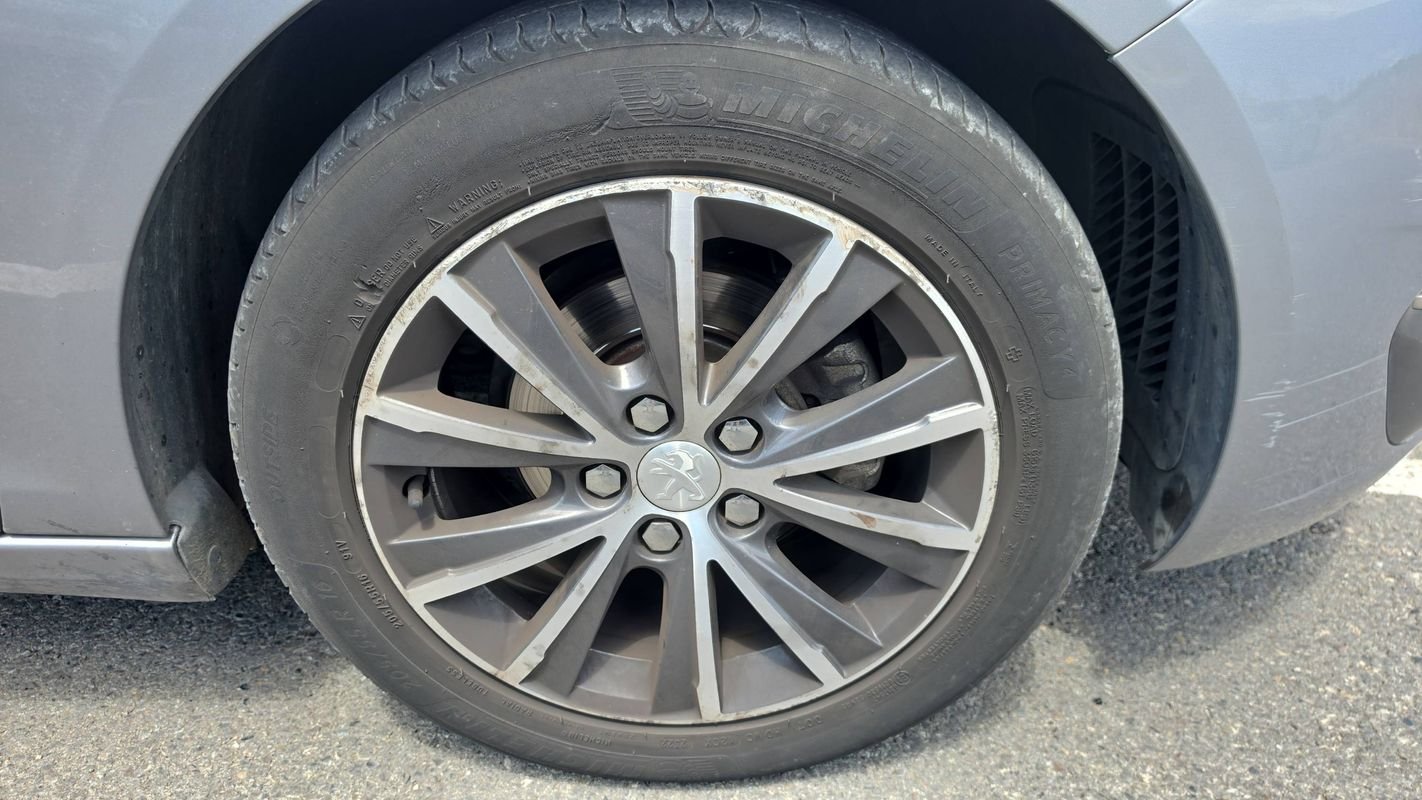 Peugeot 308 - Photo 17
