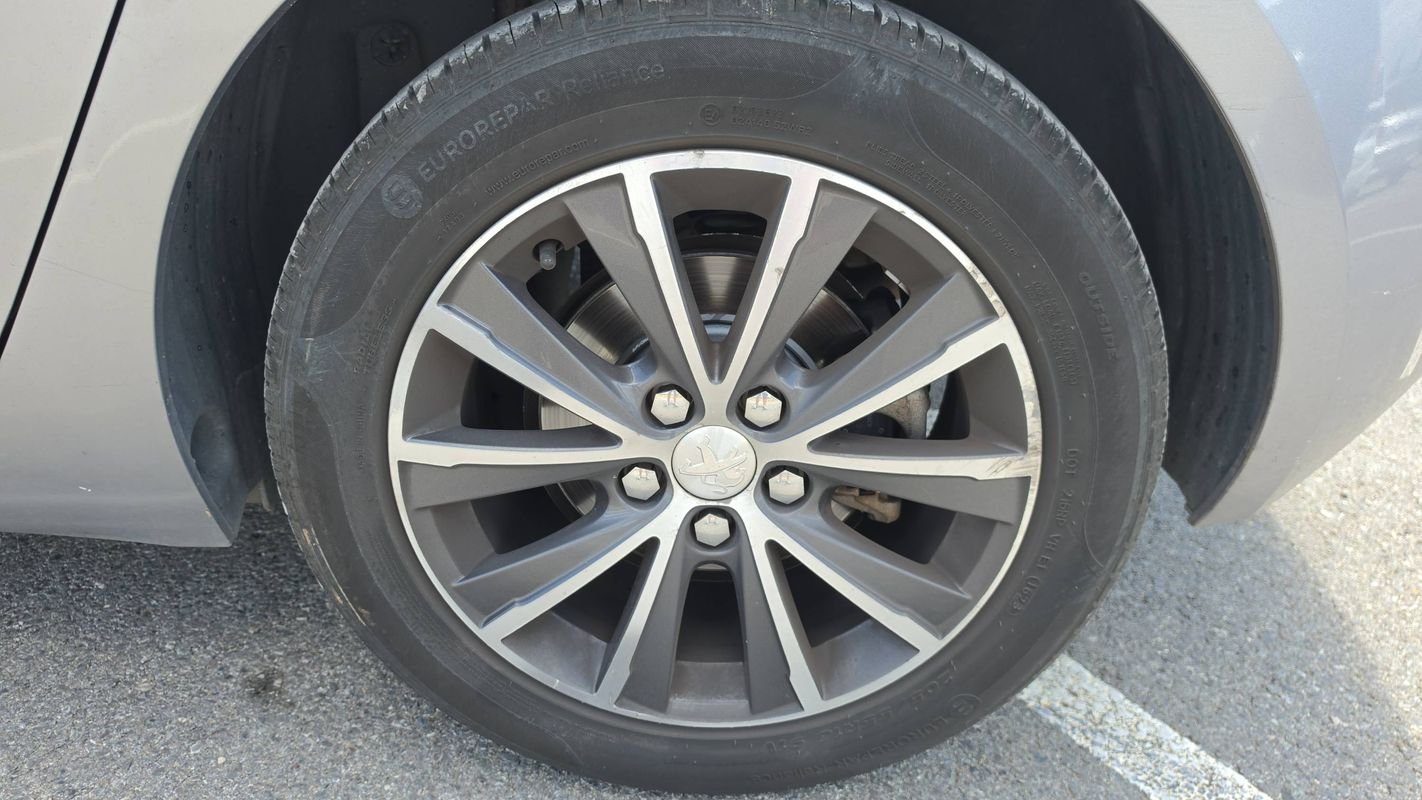 Peugeot 308 - Photo 19