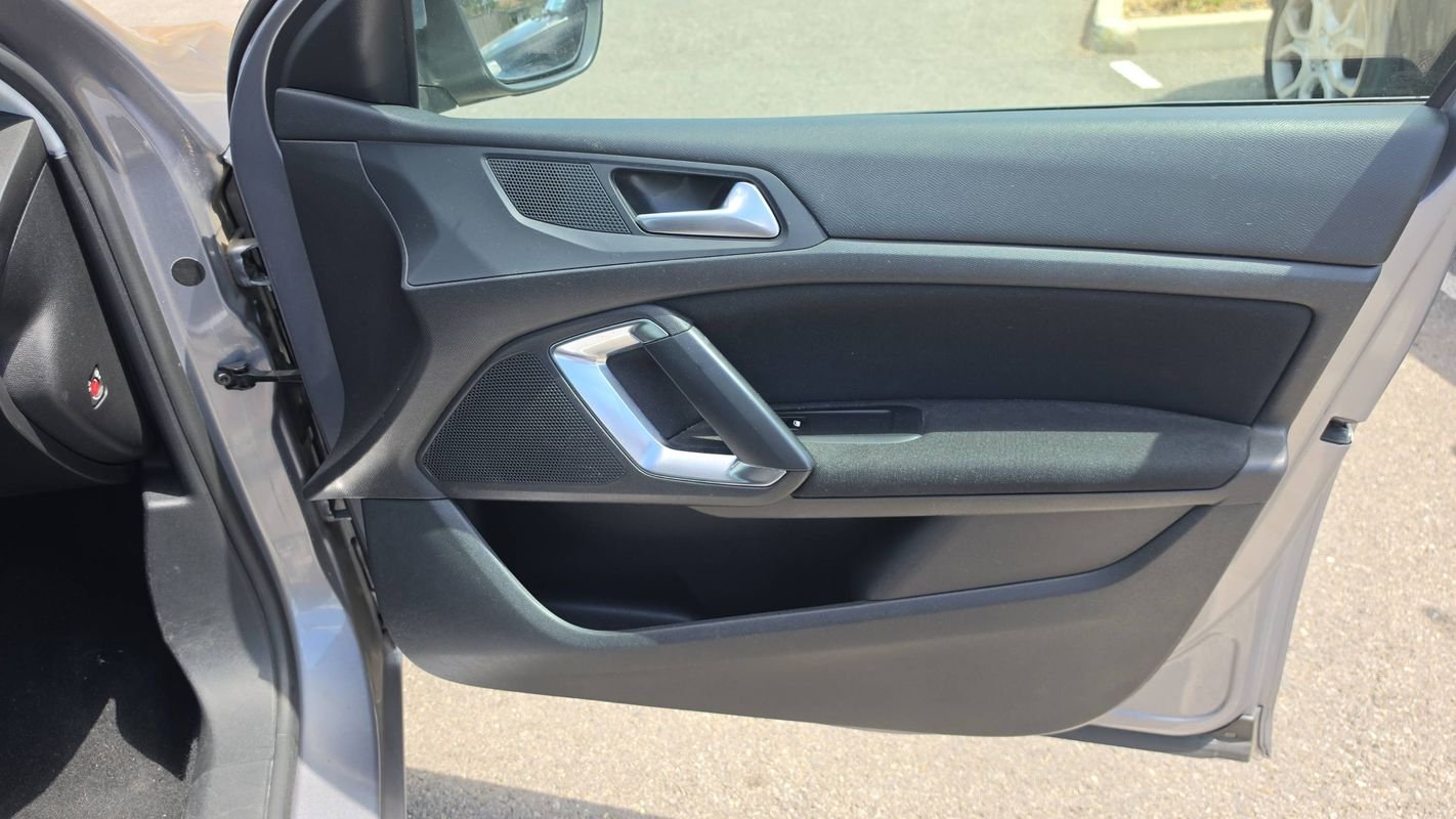 Peugeot 308 - Photo 23