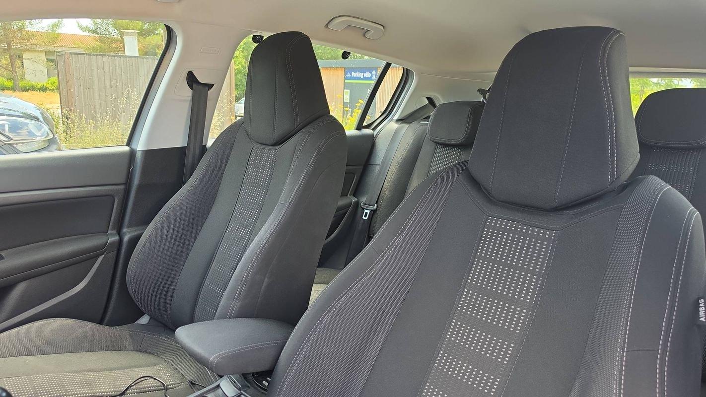 Peugeot 308 - Photo 25