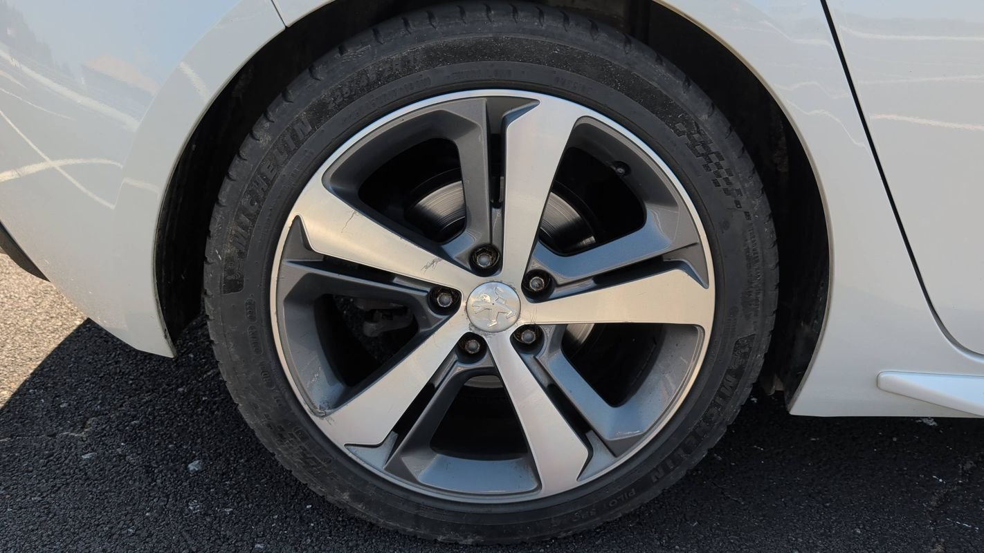 Peugeot 308 - Photo 16