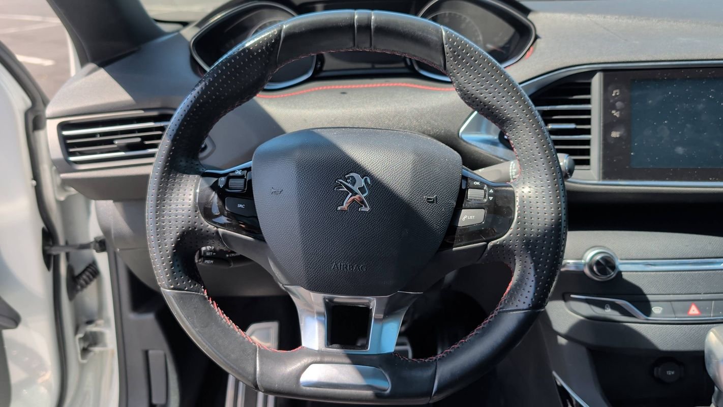 Peugeot 308 - Photo 22