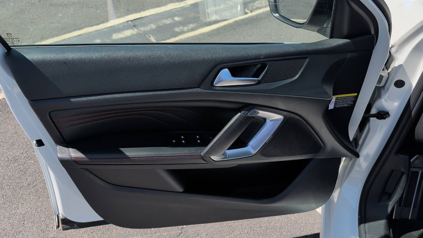 Peugeot 308 - Photo 7