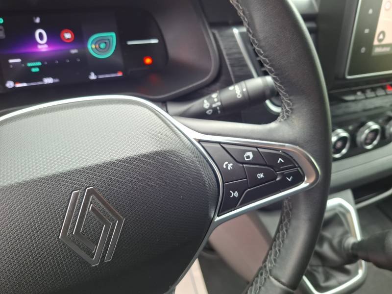 Renault Trafic - Photo 30