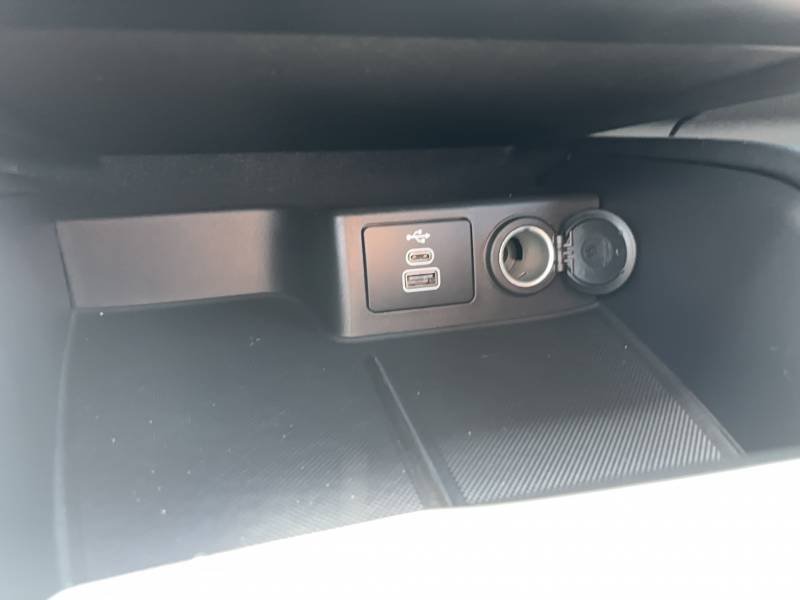 Ford Kuga - Photo 29