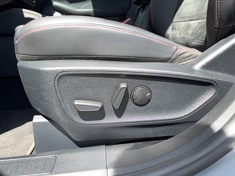 Ford Kuga - Photo 35