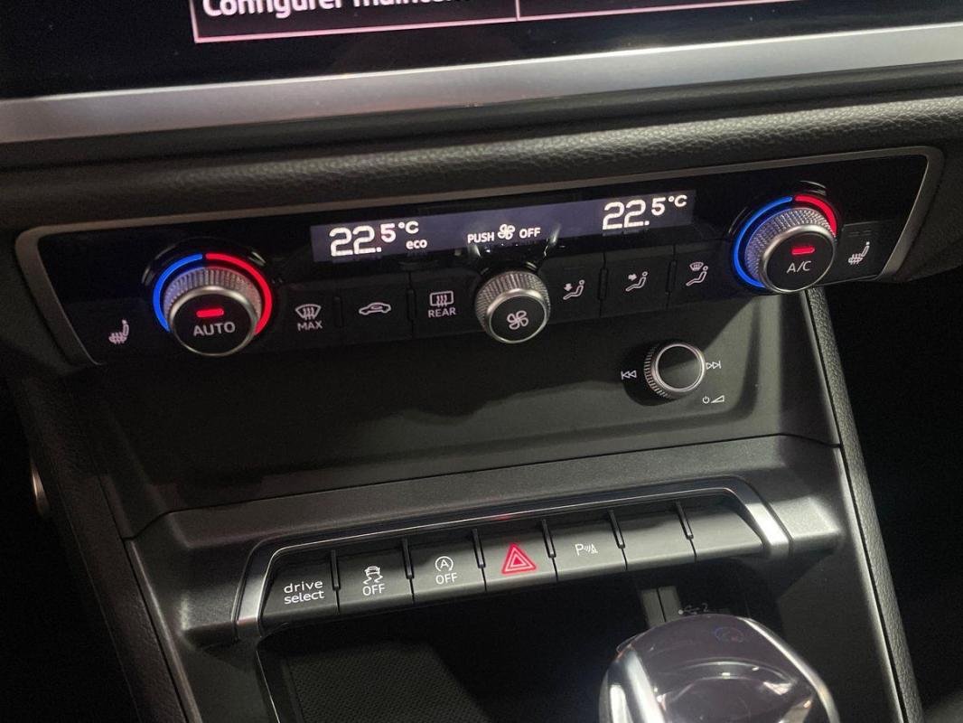 Audi Q3 - Photo 19