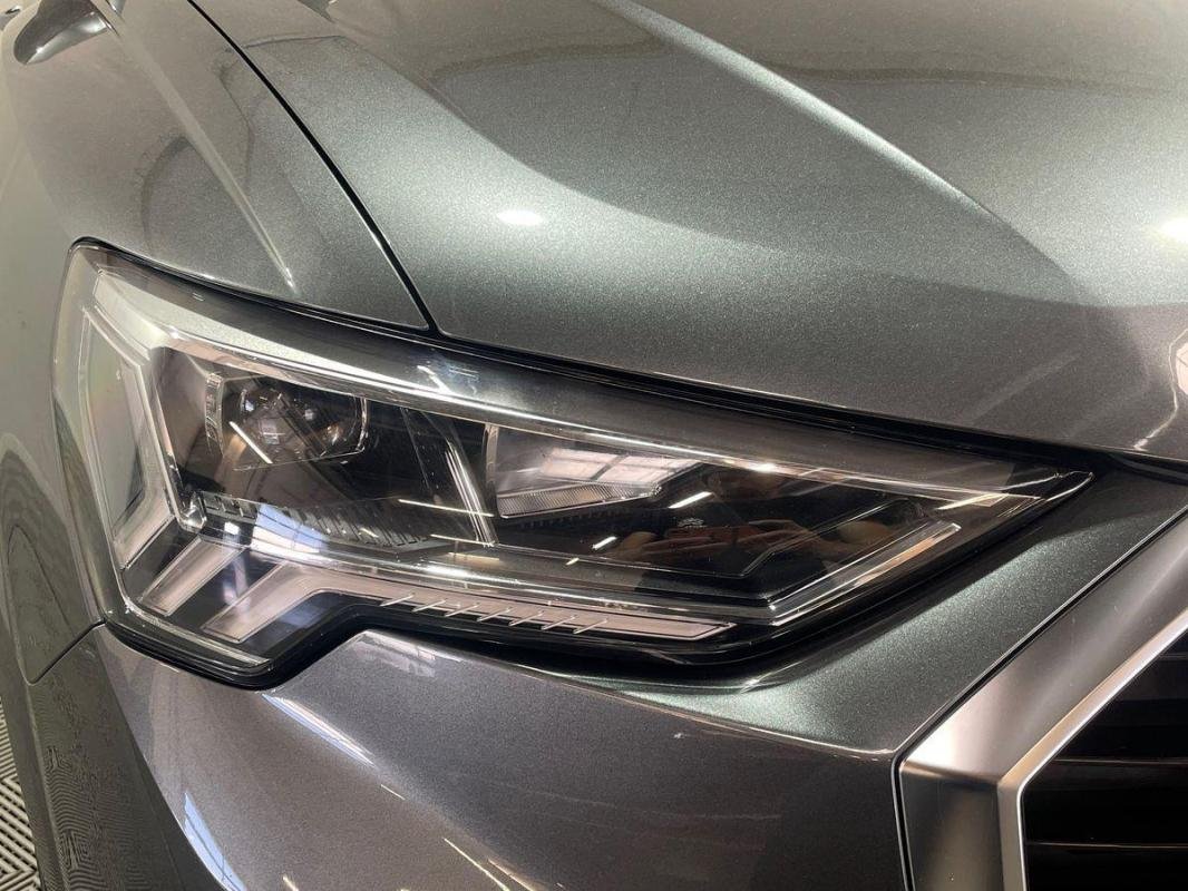 Audi Q3 - Photo 25