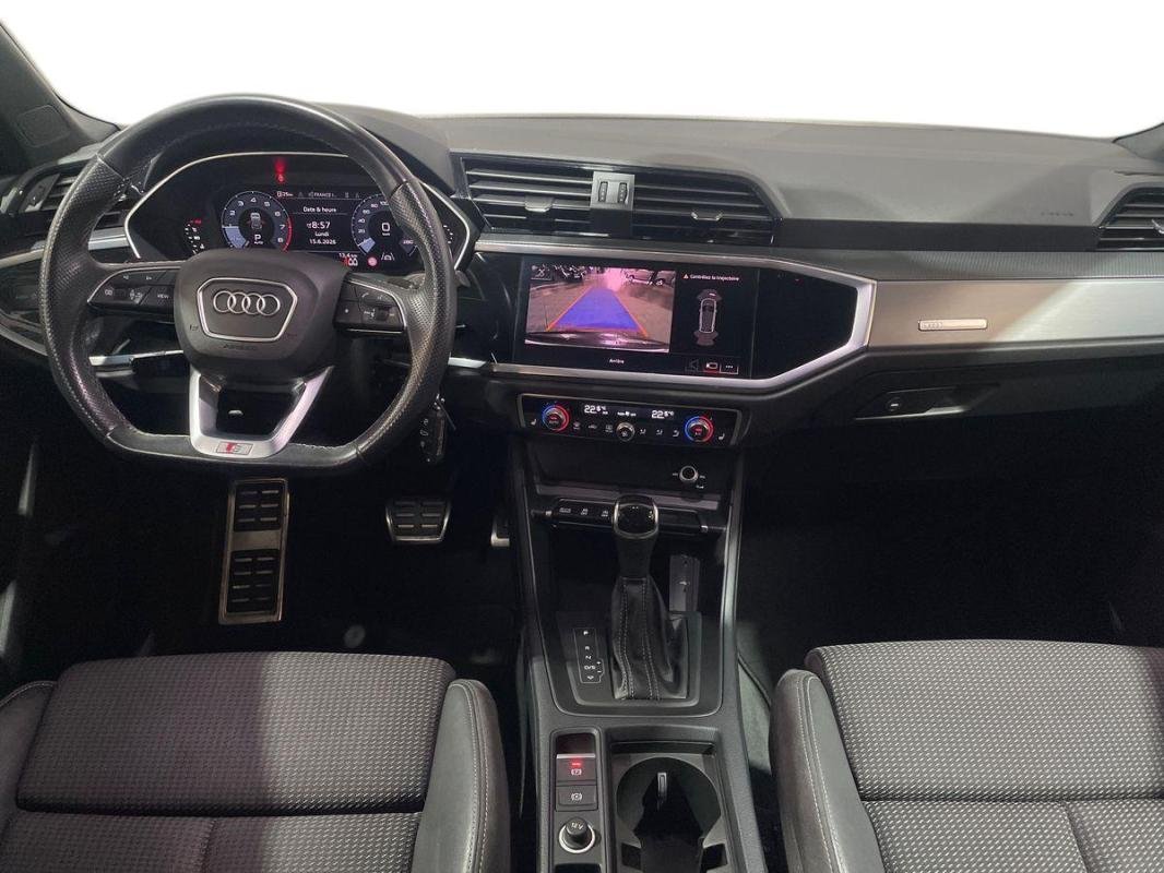 Audi Q3 - Photo 8