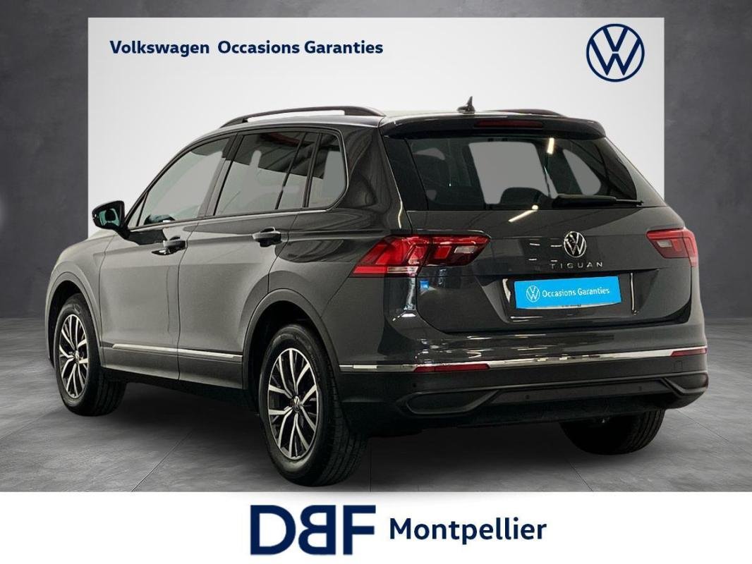 Volkswagen Tiguan - Photo 3