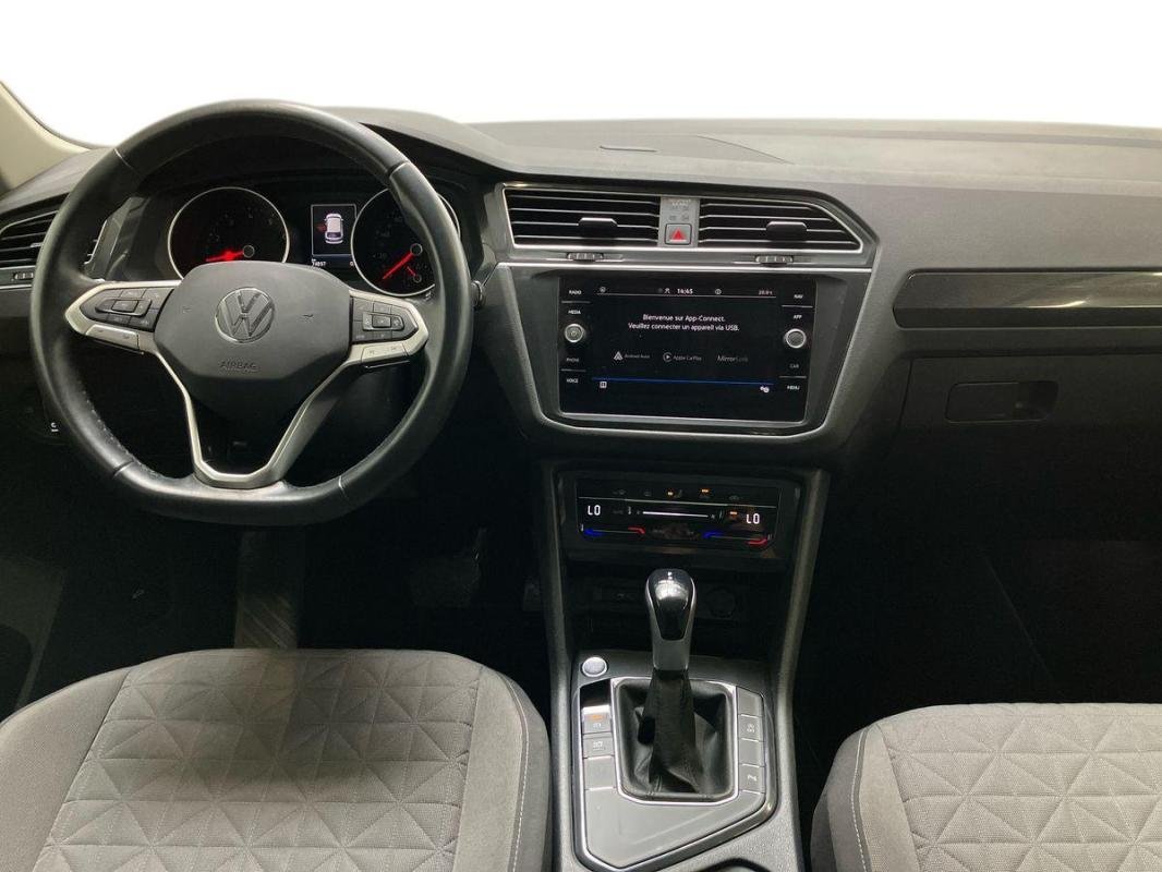 Volkswagen Tiguan - Photo 8