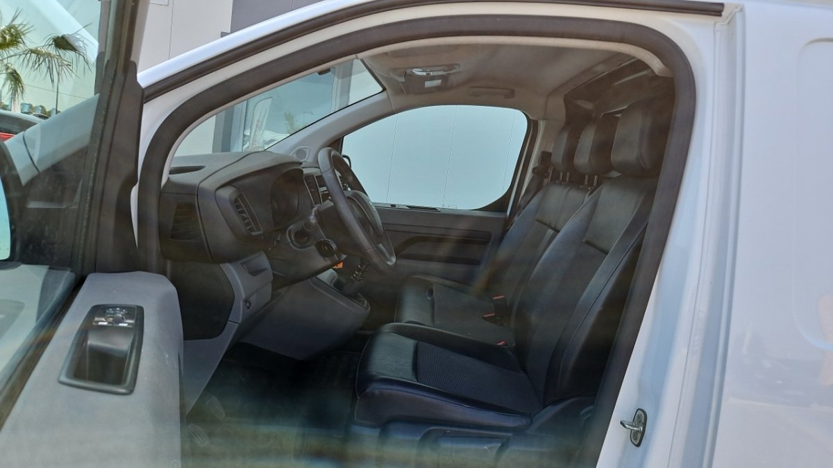 Peugeot Expert - Photo 13