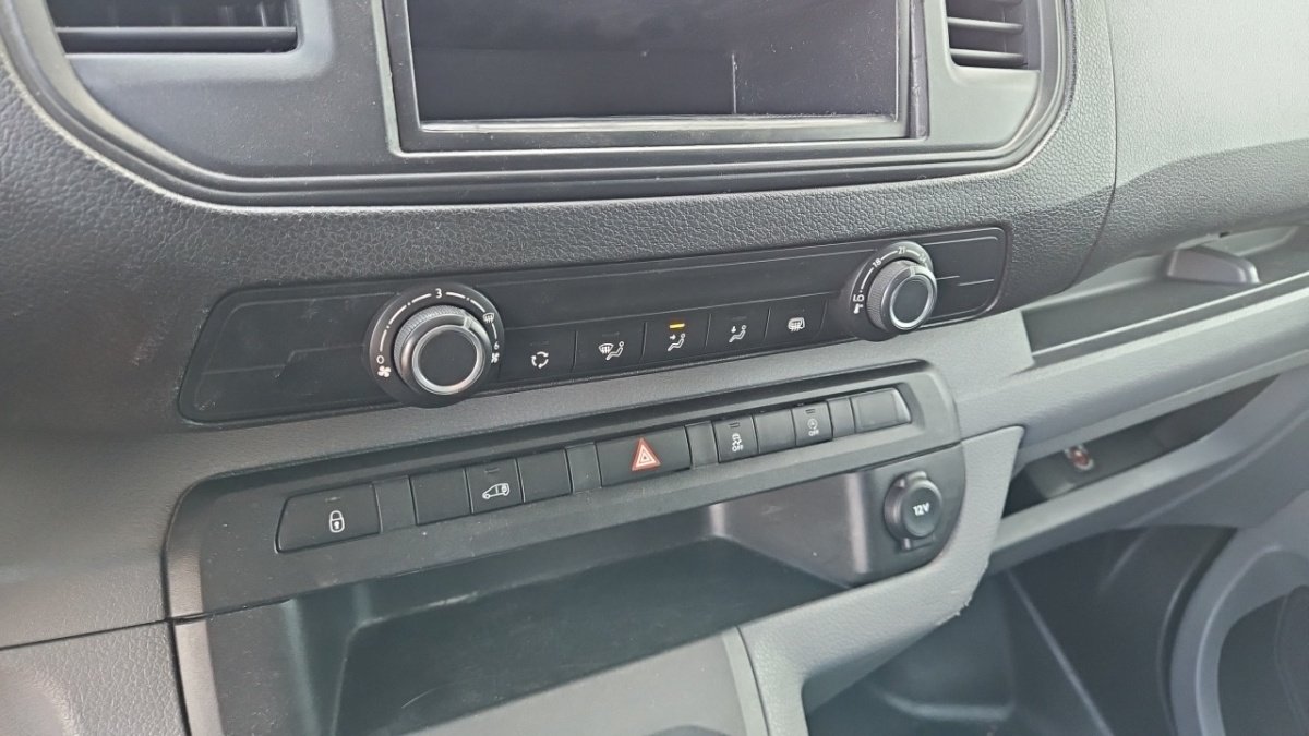 Peugeot Expert - Photo 16