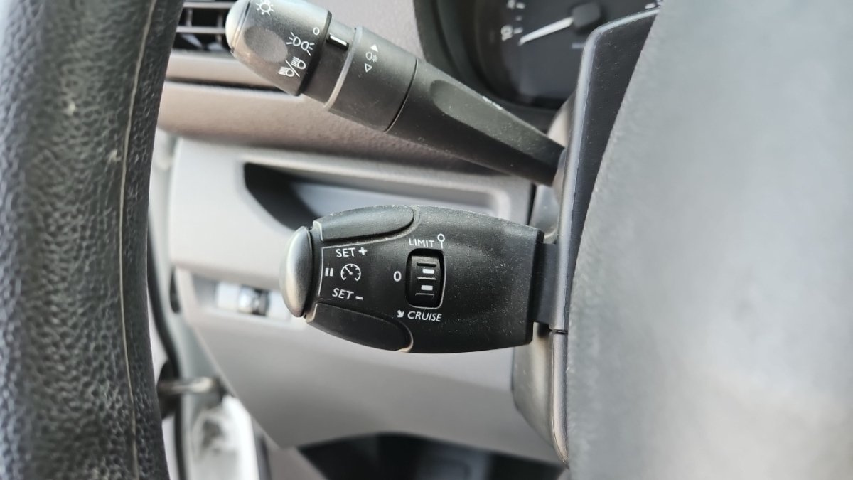 Peugeot Expert - Photo 18