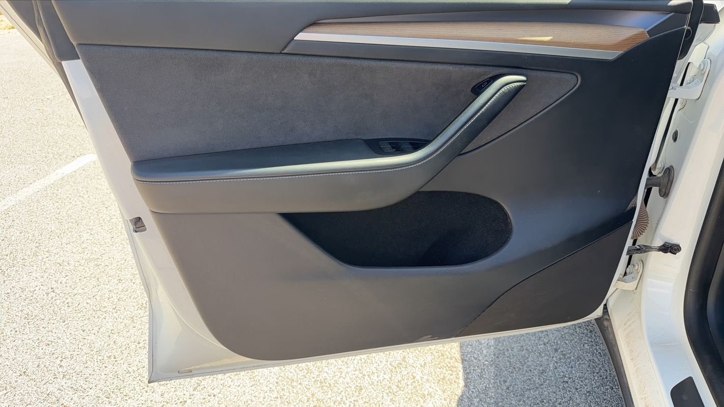 Tesla Model Y - Photo 7
