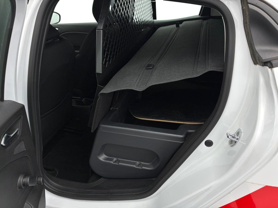 Renault Clio - Photo 14
