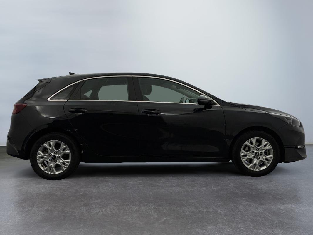 Kia CEED - Photo 6