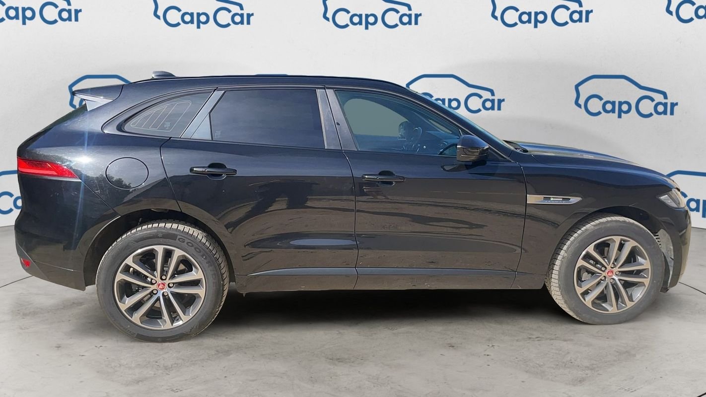 Jaguar F-Pace - Photo 4