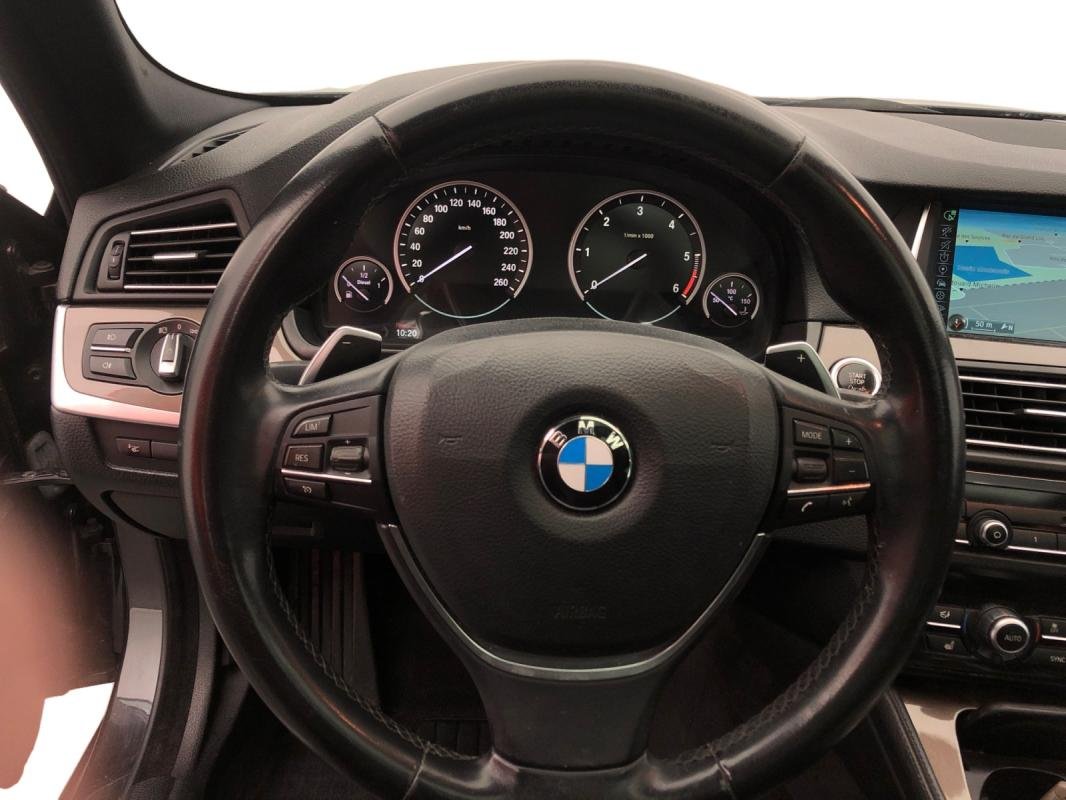 BMW Série 5 - Photo 11