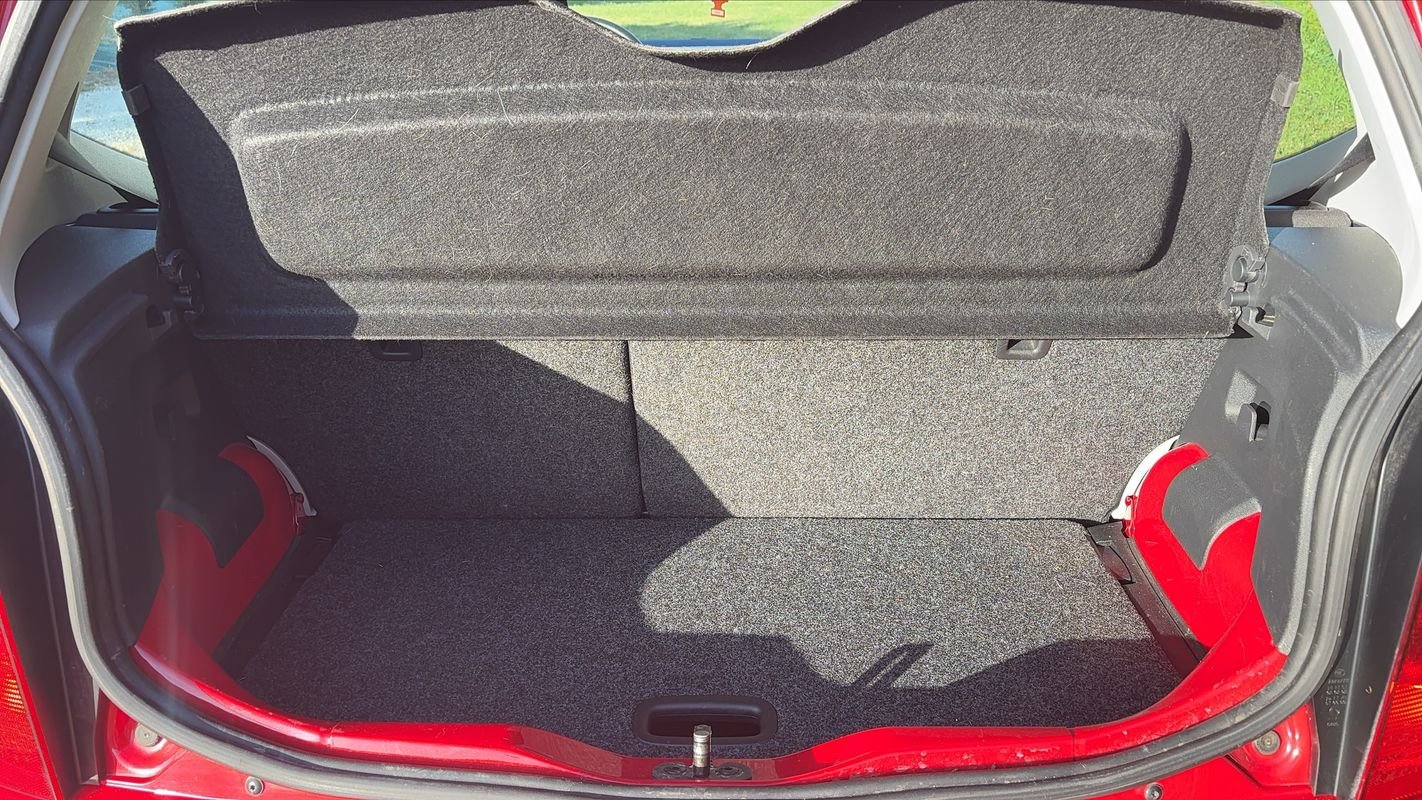 Volkswagen Up! - Photo 14