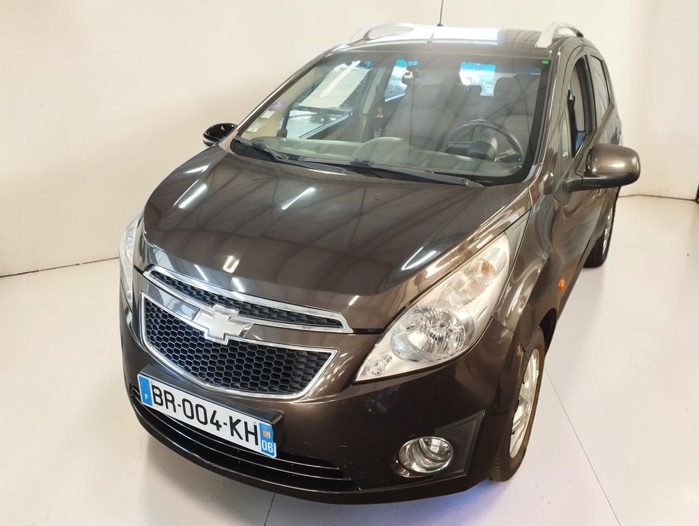 Chevrolet Spark - Photo 1