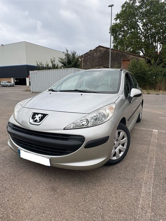 Peugeot 207 - Photo 5