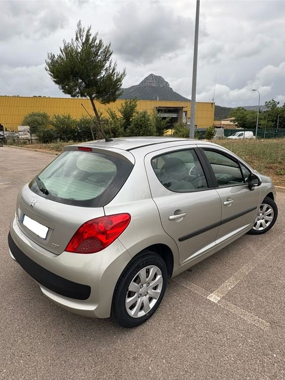 Peugeot 207 - Photo 7