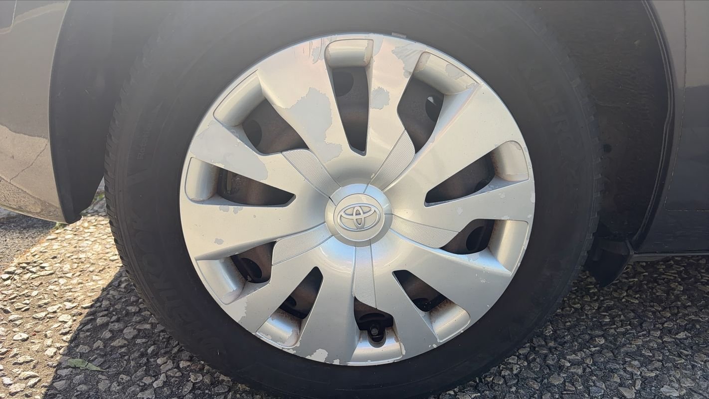 Toyota Yaris - Photo 16