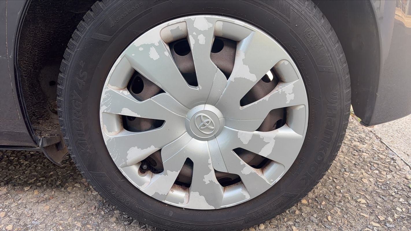 Toyota Yaris - Photo 19