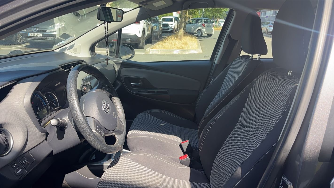Toyota Yaris - Photo 26