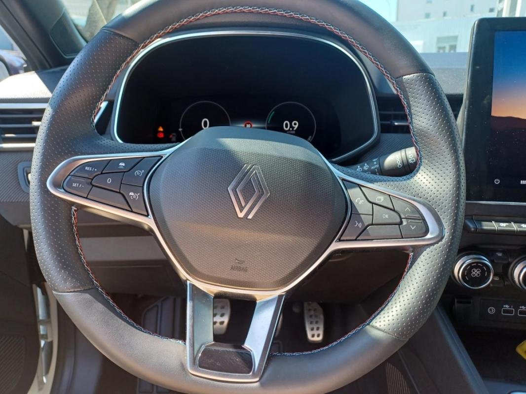 Renault Clio - Photo 21