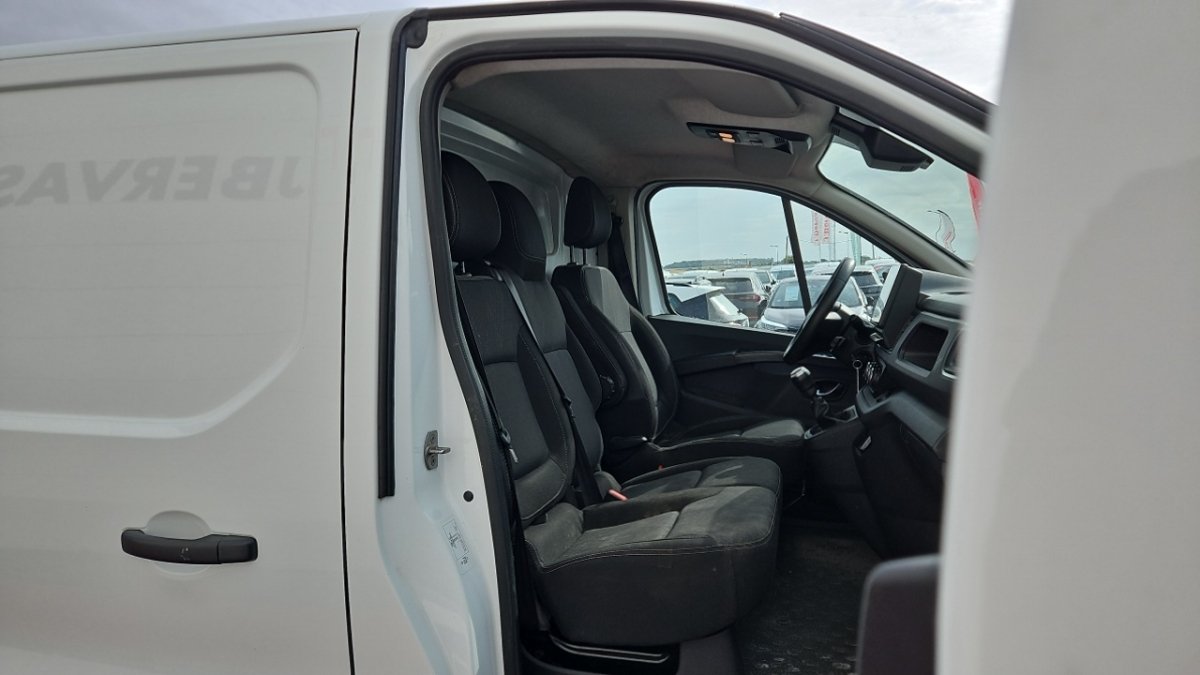 Renault Trafic - Photo 11