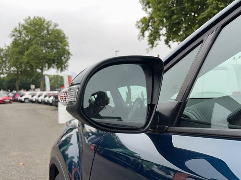 Toyota C-HR - Photo 17