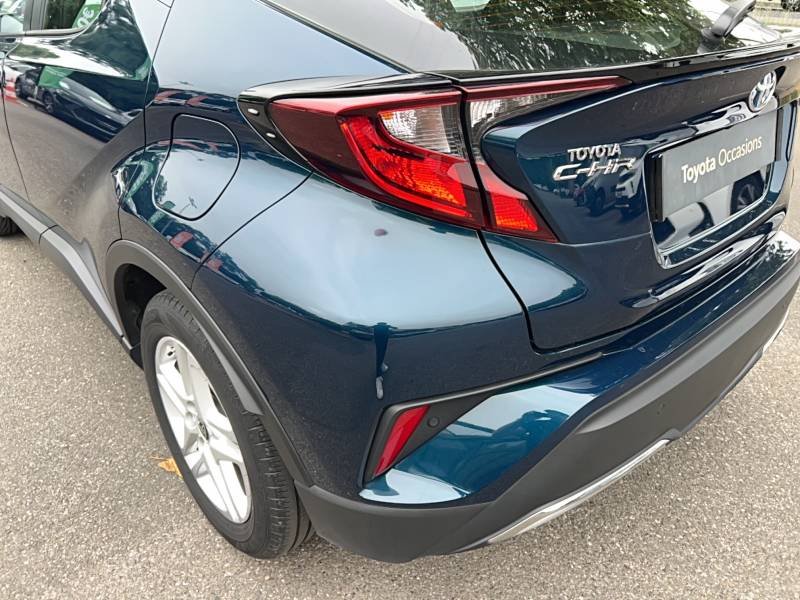 Toyota C-HR - Photo 23