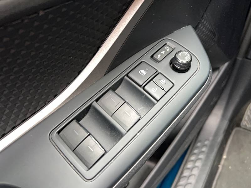 Toyota C-HR - Photo 25