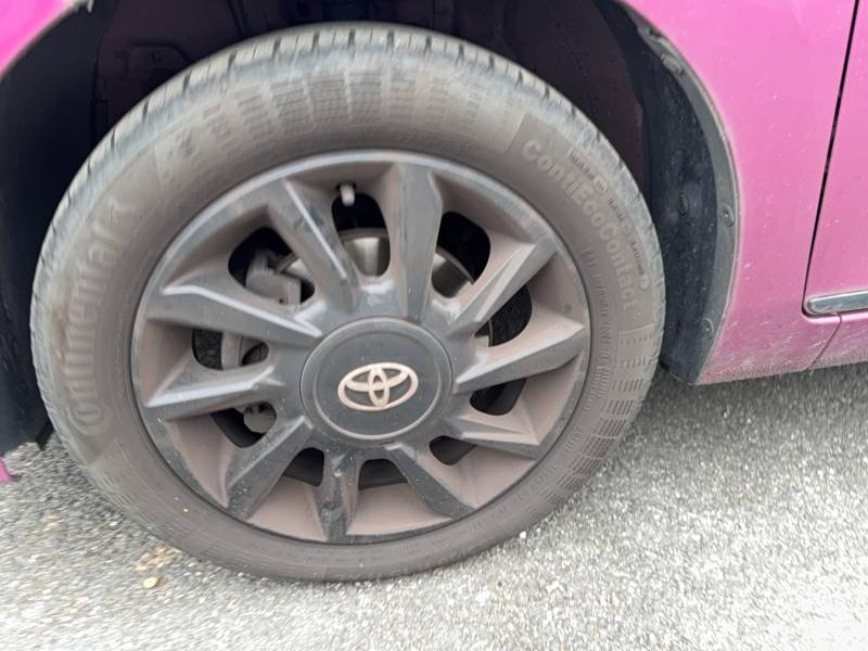 Toyota Aygo - Photo 9