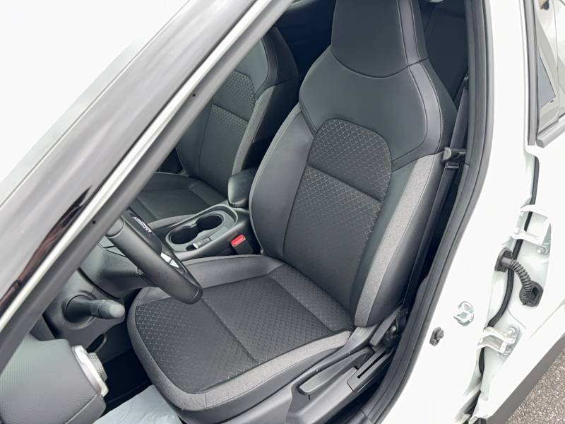 Nissan Juke - Photo 21