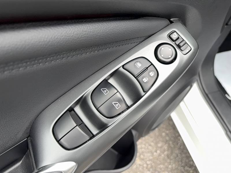 Nissan Juke - Photo 23