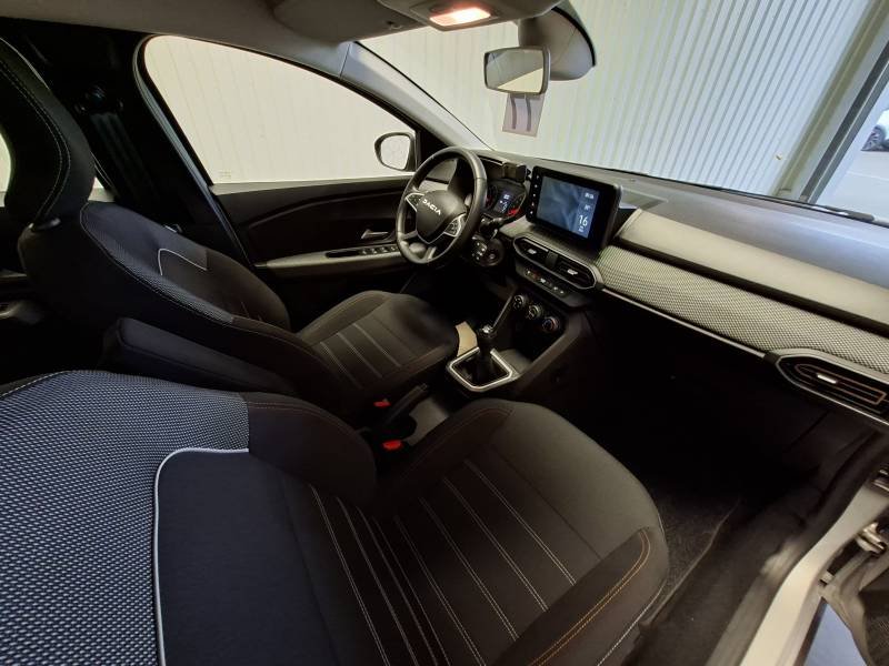 Dacia Sandero - Photo 12
