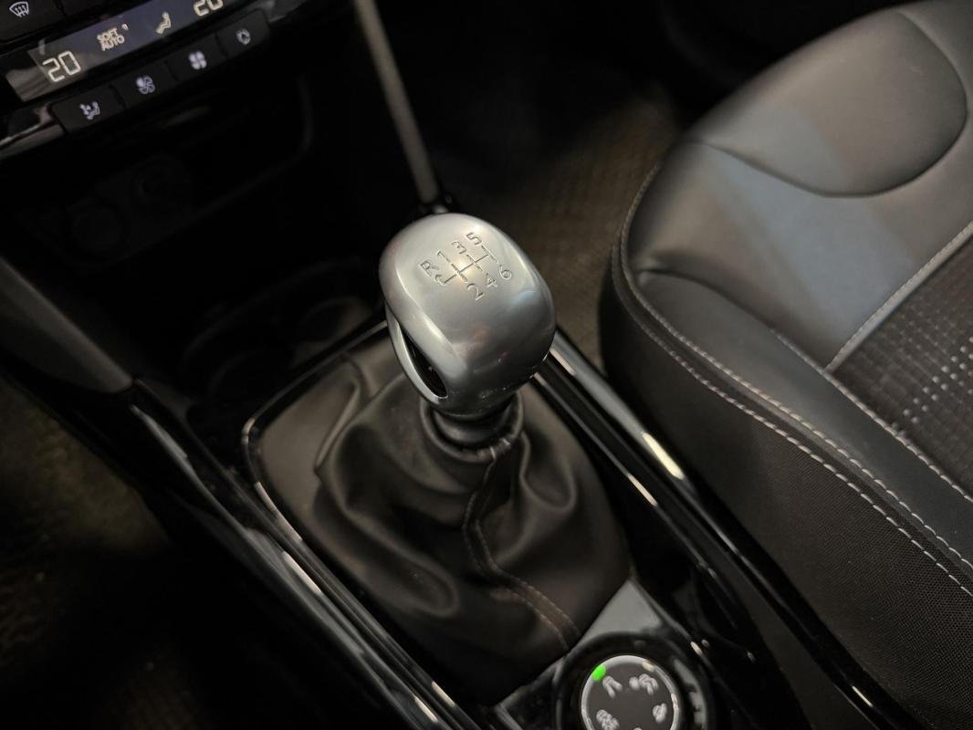 Peugeot 2008 - Photo 21