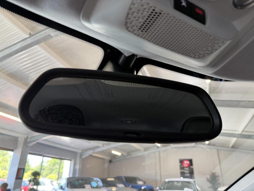 Peugeot 2008 - Photo 25
