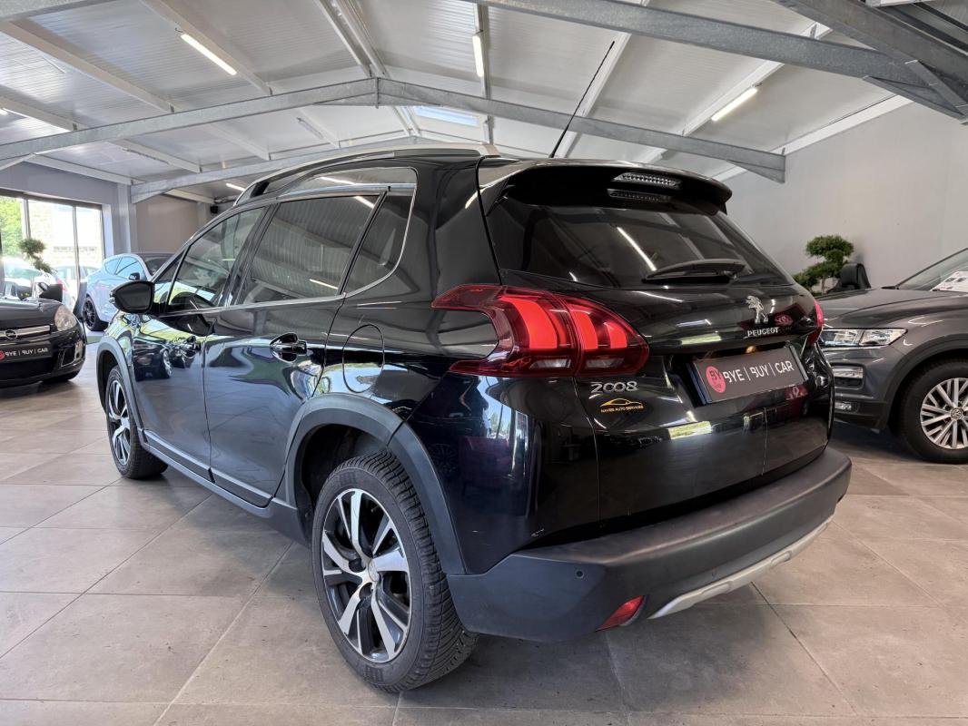 Peugeot 2008 - Photo 4
