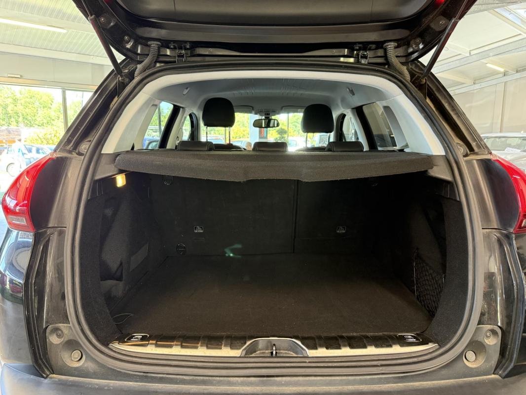 Peugeot 2008 - Photo 9