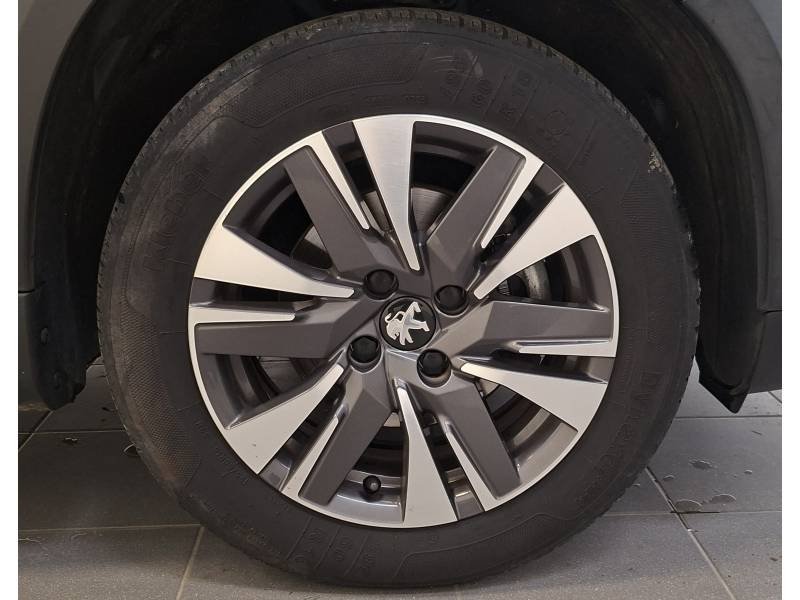 Peugeot 2008 - Photo 12