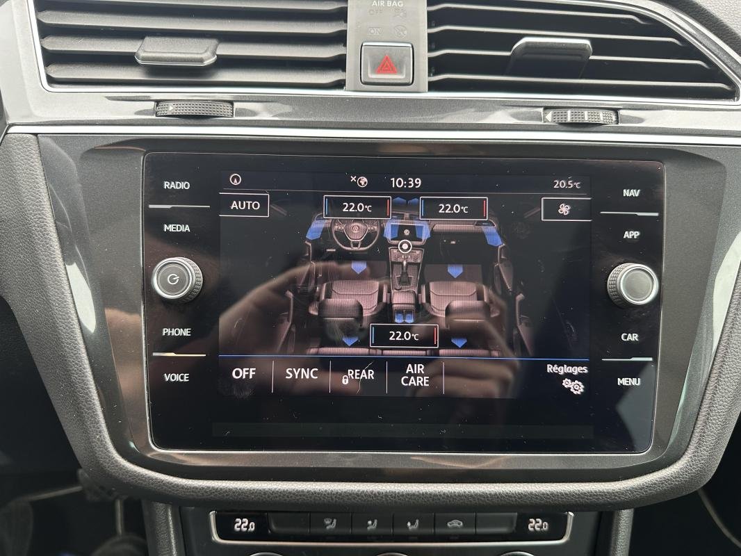 Volkswagen Tiguan - Photo 11