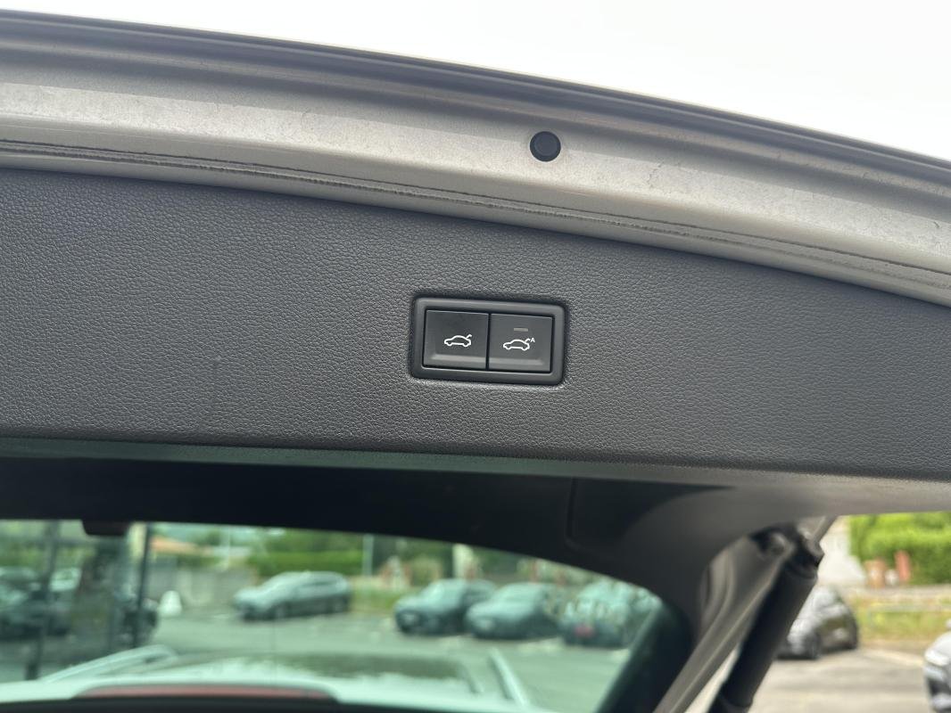 Volkswagen Tiguan - Photo 23
